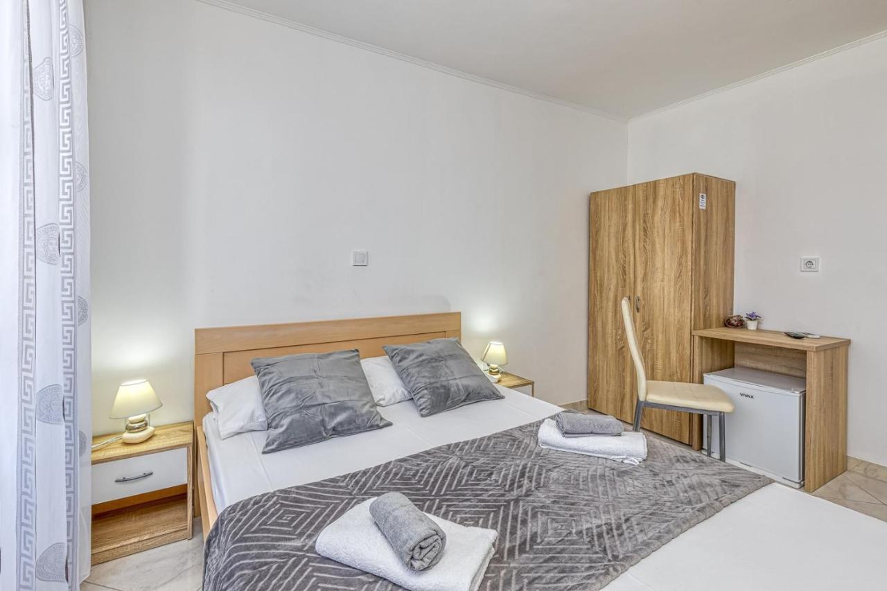 Rooms Vitoria On Joakim Square Poreč Kültér fotó