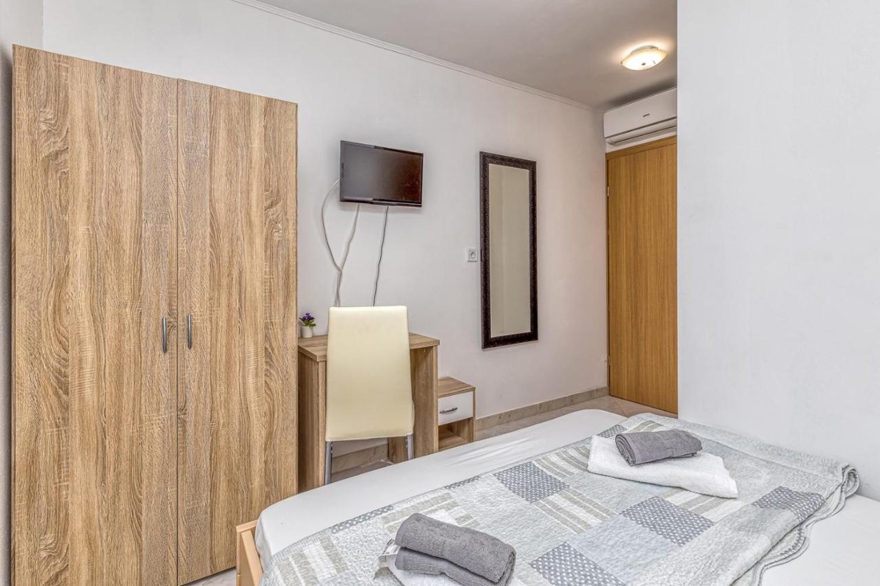 Rooms Vitoria On Joakim Square Poreč Kültér fotó