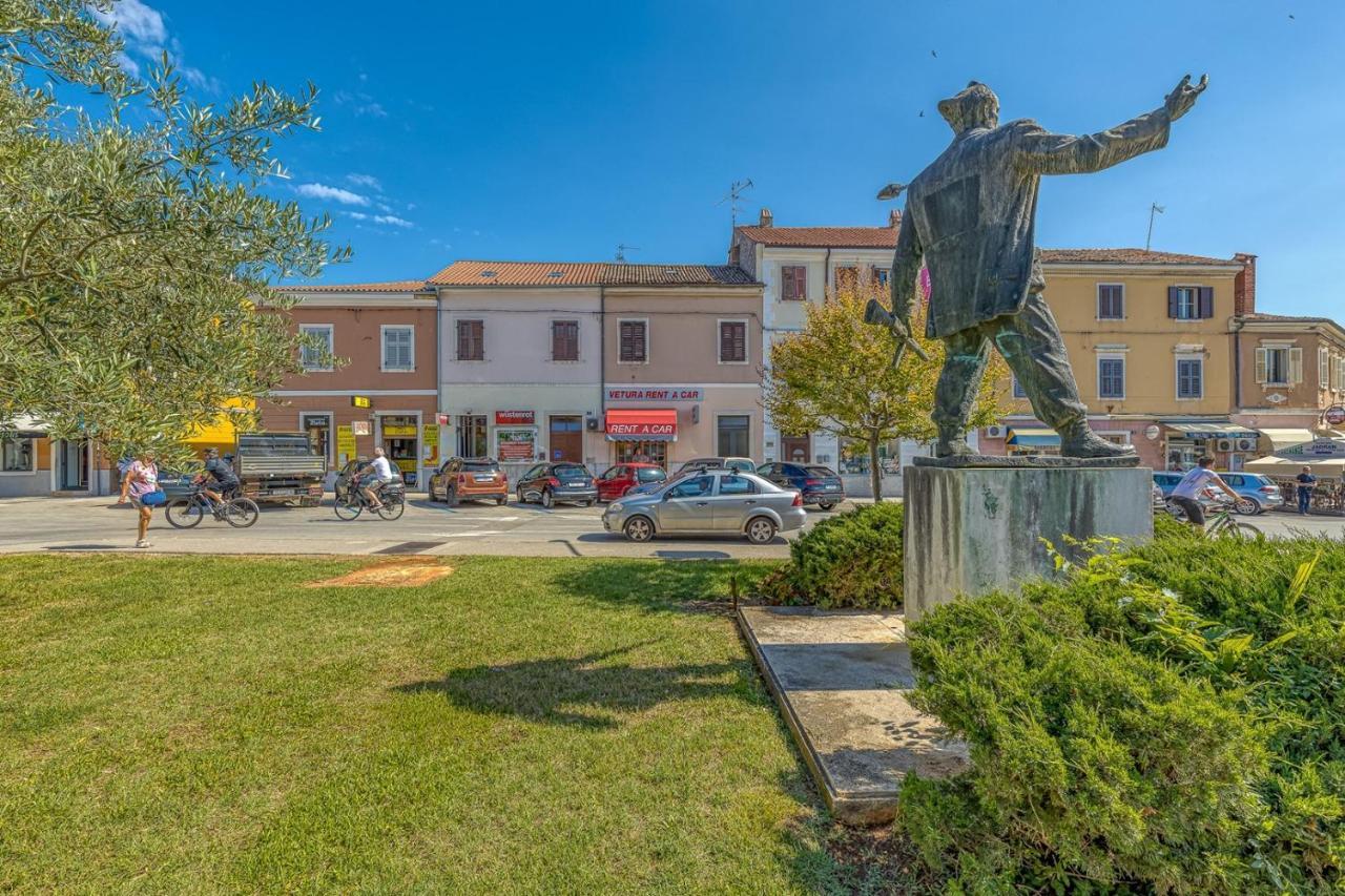 Rooms Vitoria On Joakim Square Poreč Kültér fotó
