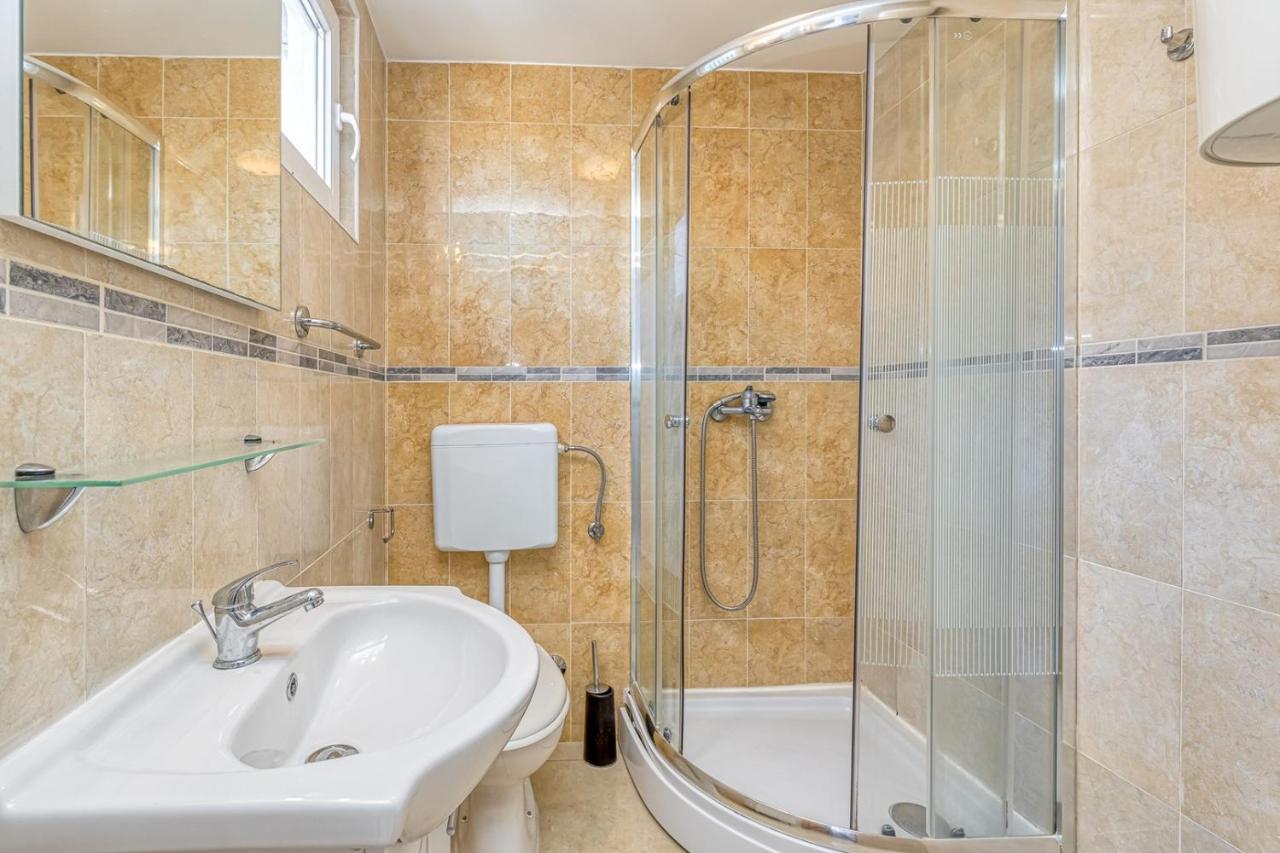 Rooms Vitoria On Joakim Square Poreč Kültér fotó